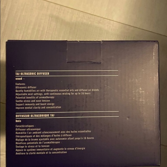 AURIA Ultrasonic Diffuser - NEW not used Original Box Elegant - Picture 2 of 3